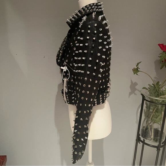 NEW CUSTOM Belted Studded Spike Rivet Moto Cropped Biker Jacket Black Un… - Picture 6 of 13